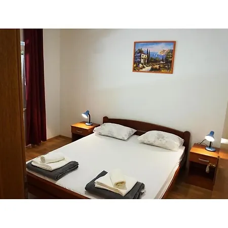 Apartment House Zuljana